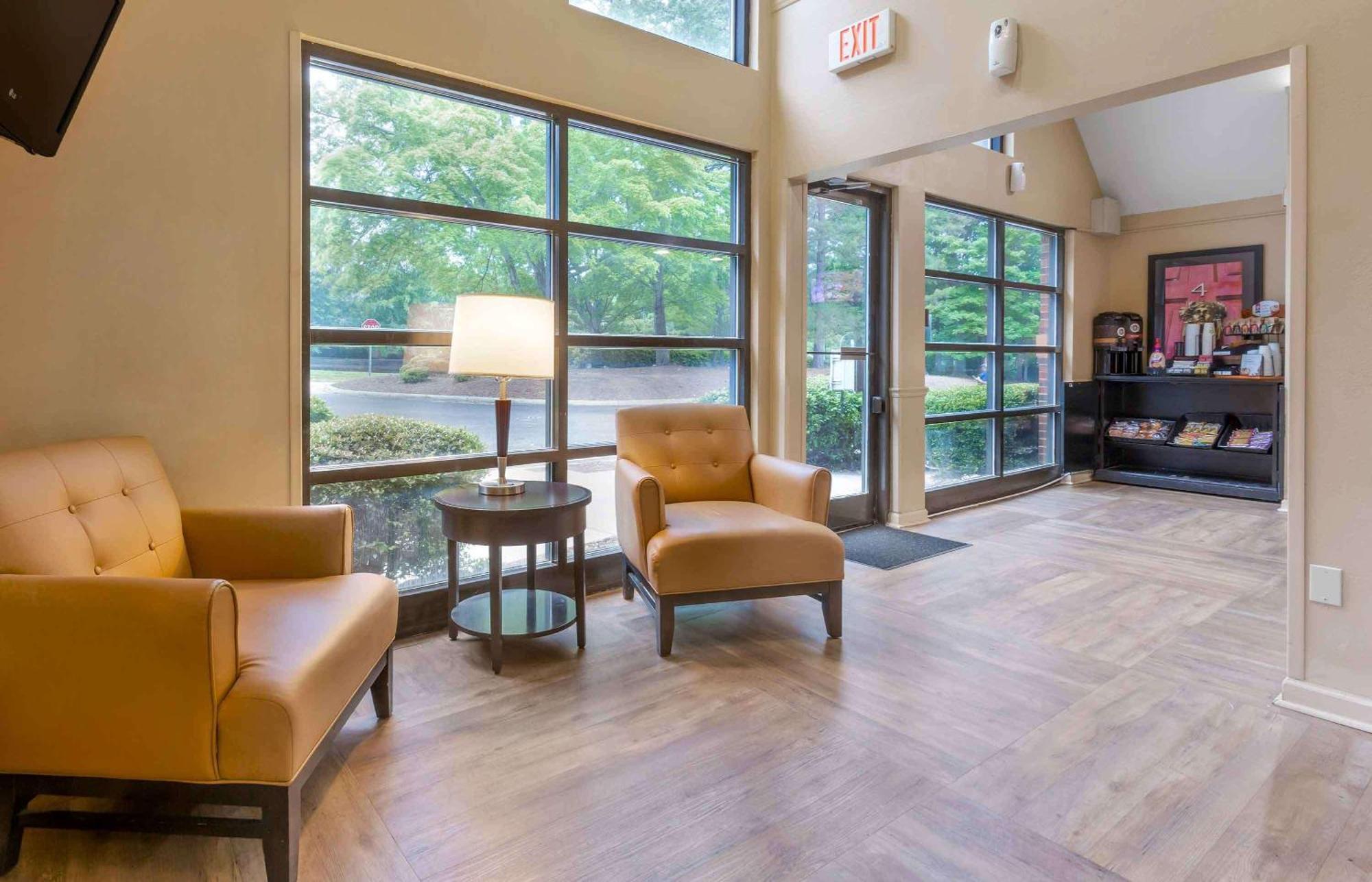 Extended Stay America Suites - Raleigh - Cary - Harrison Ave Exterior foto