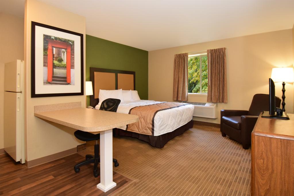 Extended Stay America Suites - Raleigh - Cary - Harrison Ave Exterior foto