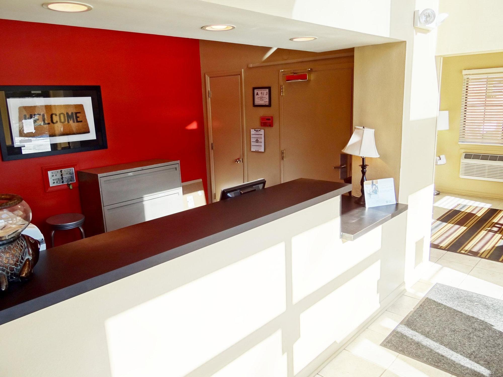 Extended Stay America Suites - Raleigh - Cary - Harrison Ave Exterior foto